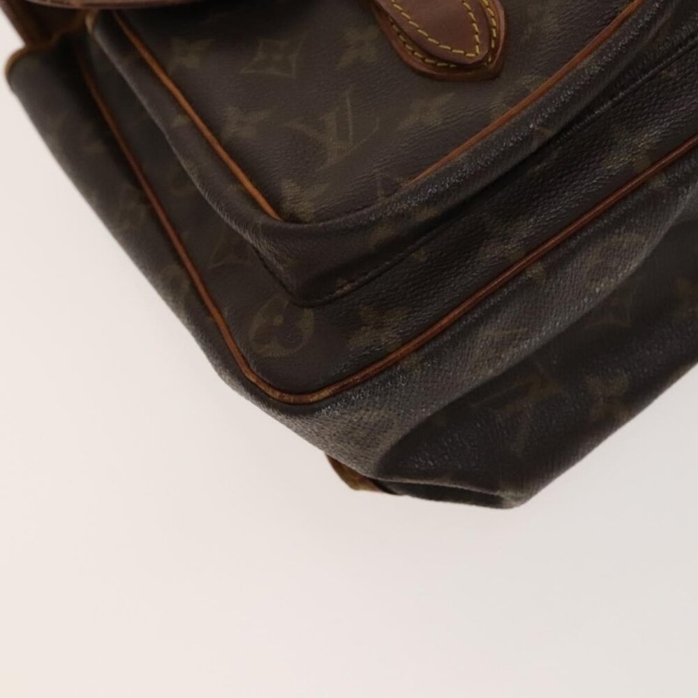 Authentic LOUIS VUITTON Monogram Gibeciere GM Shoulder Bag M42246 LV - Picture 7 of 16